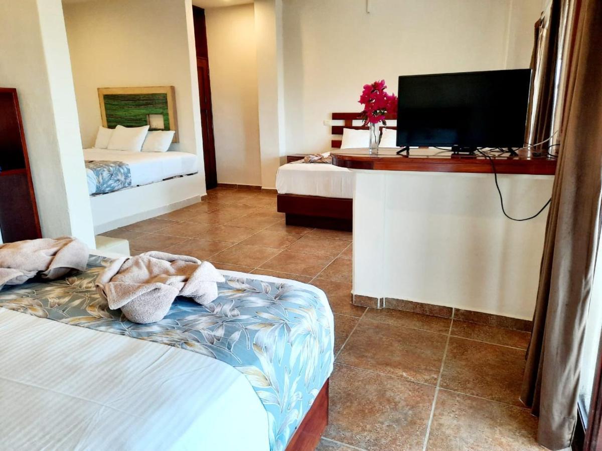 Porto Coral Hotel & Suites 체투말 외부 사진